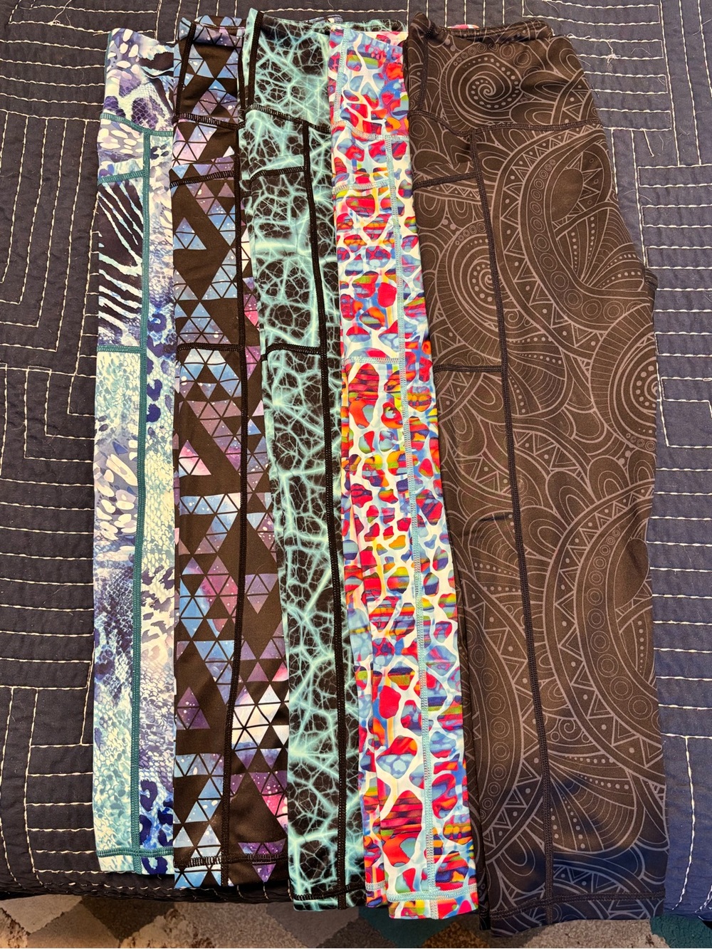 Constantly Varied Gear Women's Multicolor and Black Patterned Leggings Set